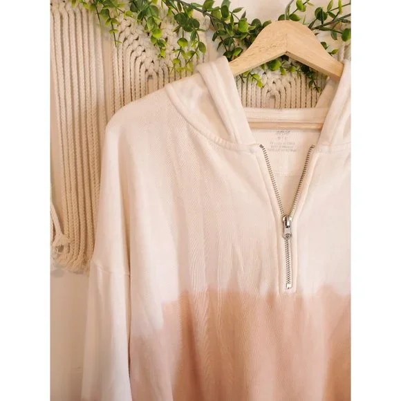 Aerie Cropped Quarter Zip Ombre Long Sleeve Raw Hem Relaxed Hoodie, Size Medium - Picture 3 of 6